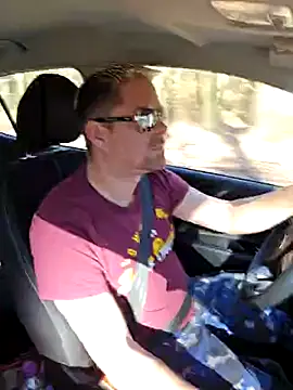 Snapshot of Trucker_Hunter chatting on March 19, 8:55 am Trucker Hunter online show from March 19, 8:55 am