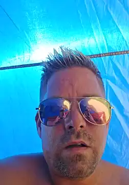 Snapshot of Trucker_Hunter chatting on September 19, 1:56 pm Trucker Hunter online show from September 19, 1:56 pm