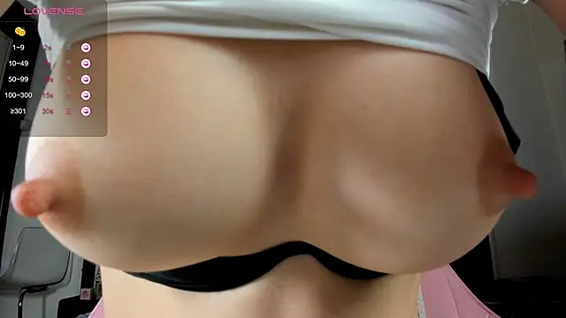 Snapshot of illegal_lorry chatting on December 20, 9:43 am illegal lorry online show from December 20, 9:43 am