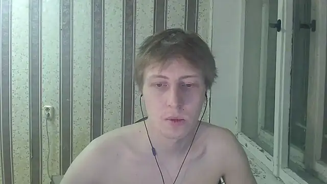 darienlarge online show from February 14, 4:47 am