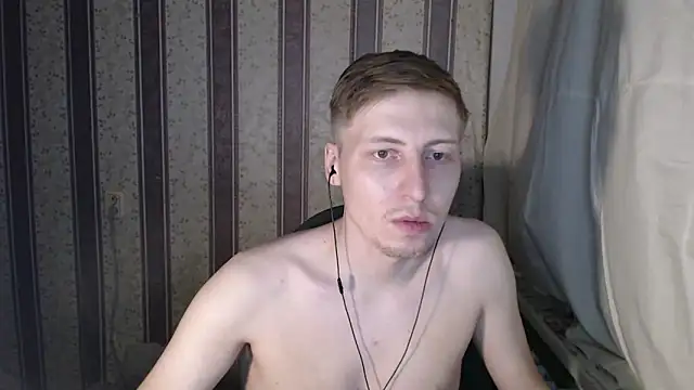 darienlarge online show from February 20, 11:21 pm