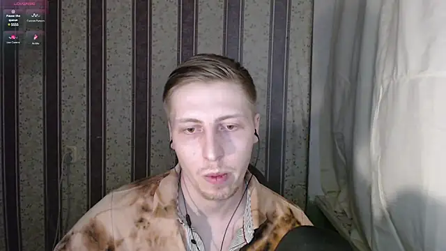 darienlarge online show from February 21, 9:54 pm