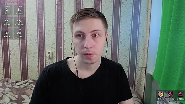 darienlarge online show from June 12, 4:44 am
