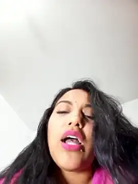 Snapshot of marypaula chatting on December 3, 2:48 pm marypaula online show from December 3, 2:48 pm