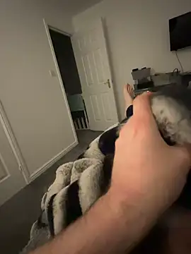 Snapshot of Furdale chatting on February 5, 7:20 pm Furdale online show from February 5, 7:20 pm