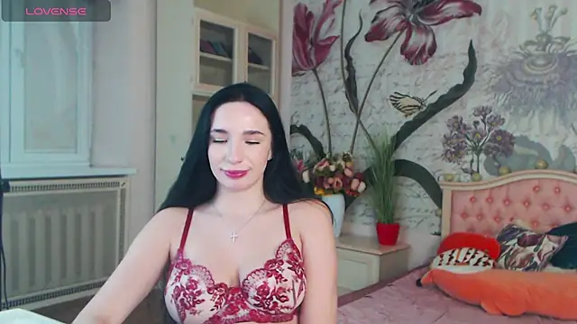 Snapshot of AliciaBow chatting on December 19, 4:02 pm AliciaBow online show from December 19, 4:02 pm