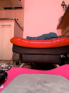 shelby kutter online show from September 13, 4:40 pm