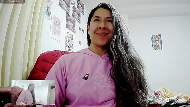 Snapshot of malishka18 chatting on March 2, 2:51 am malishka18 online show from March 2, 2:51 am