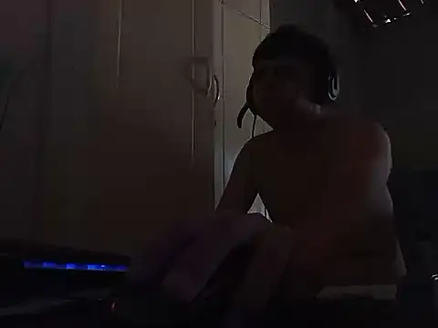 Snapshot of JOHN_GOSTOSO chatting on November 20, 12:05 pm JOHN GOSTOSO online show from November 20, 12:05 pm