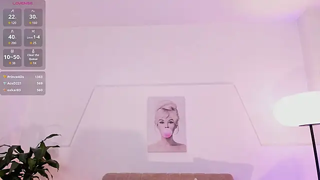 barbie es online show from July 28, 8:52 pm