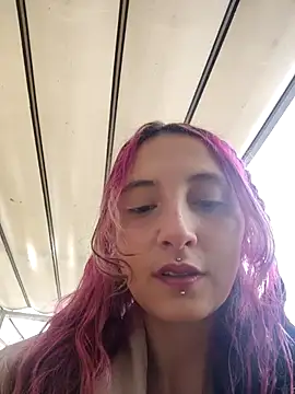 Snapshot of _Laary chatting on September 14, 8:41 pm Laary online show from September 14, 8:41 pm