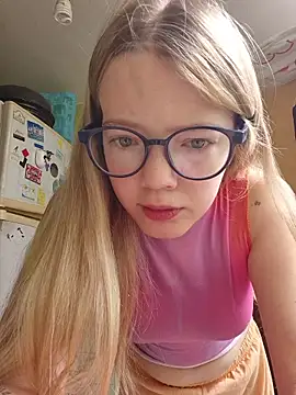 -veranito- online show from September 9, 5:12 pm