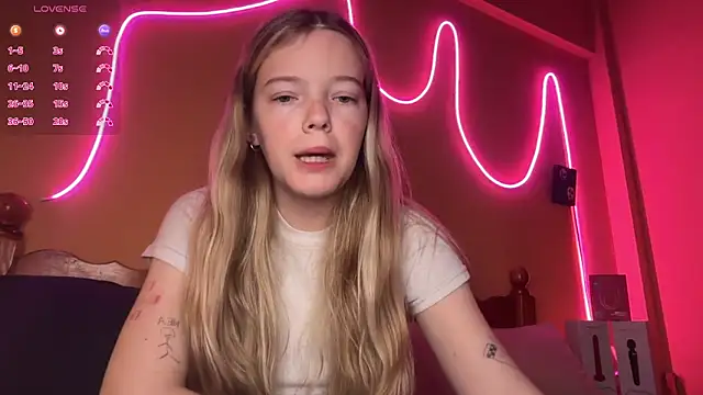 -veranito- online show from September 19, 3:08 am