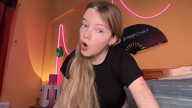 -veranito- online show from November 5, 3:06 am