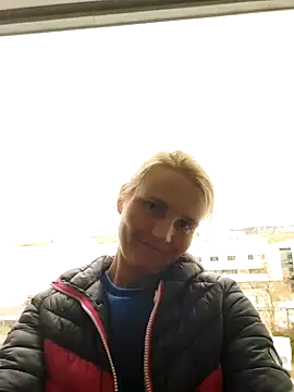 Snapshot of AnnualSunrise chatting on March 22, 3:53 pm AnnualSunrise online show from March 22, 3:53 pm