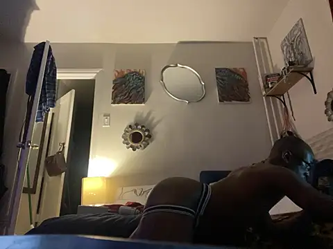 Snapshot of KingB8r chatting on March 10, 8:15 am KingB8r online show from March 10, 8:15 am