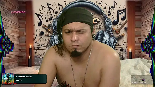 Snapshot of chino_roz chatting on March 10, 5:29 pm chino roz online show from March 10, 5:29 pm