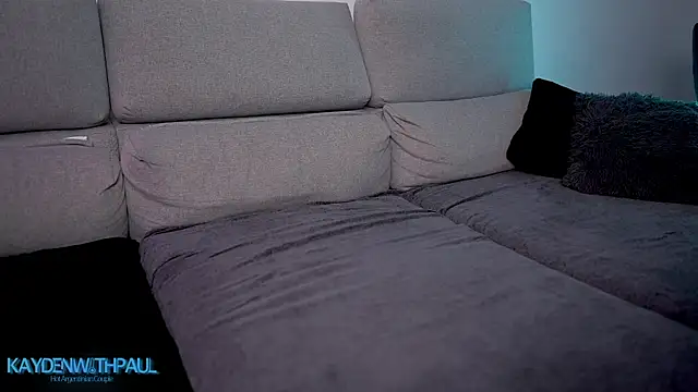 Snapshot of kaydenwithpaul chatting on January 8, 9:23 pm kaydenwithpaul online show from January 8, 9:23 pm