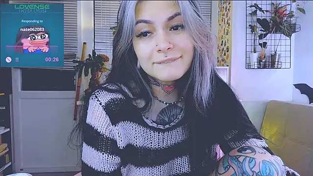 Snapshot of jelya_sg chatting on January 8, 1:41 pm jelya sg online show from January 8, 1:41 pm