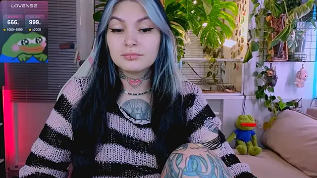 Snapshot of jelya_sg chatting on November 7, 1:00 pm jelya sg online show from November 7, 1:00 pm