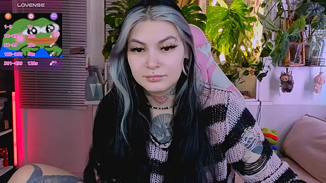 Snapshot of jelya_sg chatting on November 20, 1:55 pm jelya sg online show from November 20, 1:55 pm