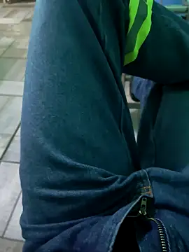 N-lS online show from March 12, 8:15 pm