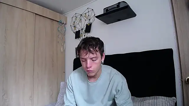 Snapshot of Santiago_kiler chatting on October 14, 4:19 pm Santiago kiler online show from October 14, 4:19 pm