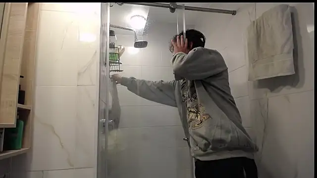 Santiago kiler online show from February 20, 12:49 pm