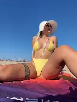 Natalieass online show from July 28, 3:32 pm