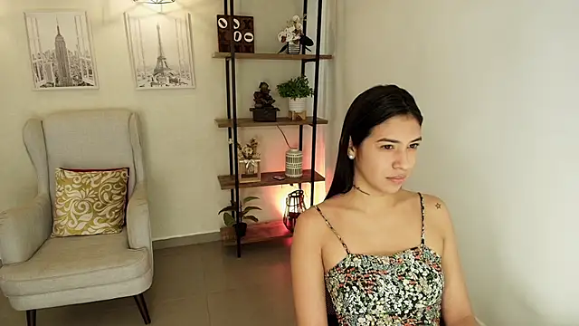 Sassy--Girl online show from June 15, 7:05 pm