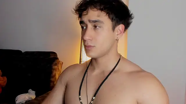 Snapshot of AlexRivera6 chatting on November 10, 10:09 pm AlexRivera6 online show from November 10, 10:09 pm