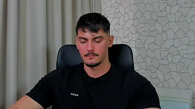 Snapshot of ClintMasters chatting on February 4, 11:16 am ClintMasters online show from February 4, 11:16 am