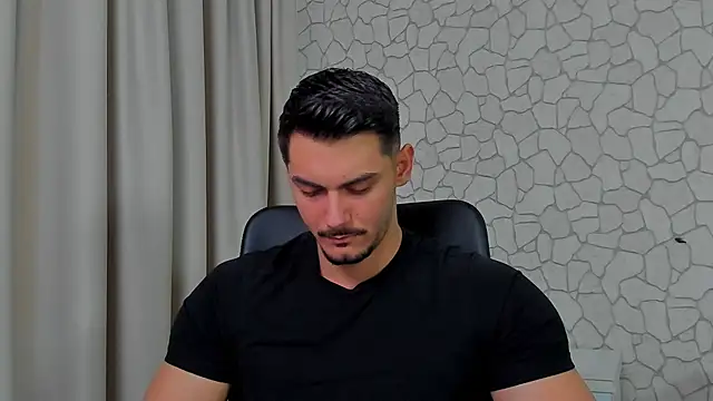 Snapshot of ClintMasters chatting on February 8, 7:26 am ClintMasters online show from February 8, 7:26 am