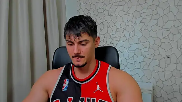 Snapshot of ClintMasters chatting on February 13, 12:54 pm ClintMasters online show from February 13, 12:54 pm