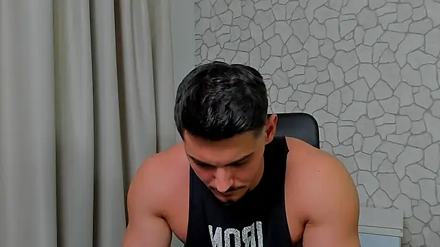 Snapshot of ClintMasters chatting on February 18, 4:16 pm ClintMasters online show from February 18, 4:16 pm