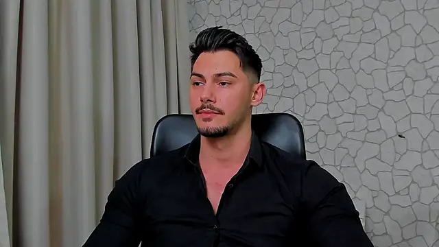 Snapshot of ClintMasters chatting on February 22, 5:34 am ClintMasters online show from February 22, 5:34 am