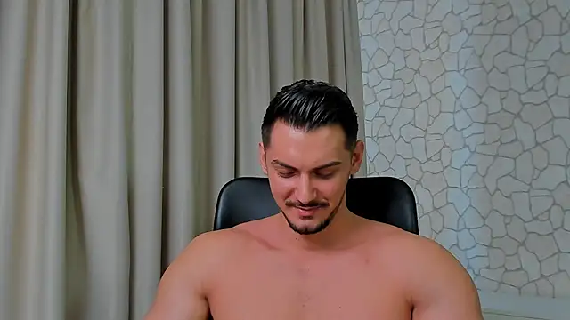 Snapshot of ClintMasters chatting on February 25, 9:09 am ClintMasters online show from February 25, 9:09 am