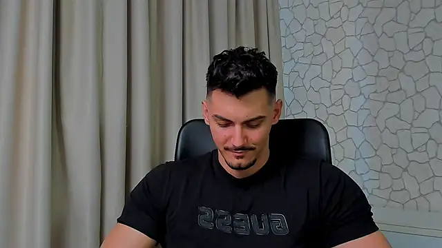 Snapshot of ClintMasters chatting on February 25, 2:22 pm ClintMasters online show from February 25, 2:22 pm