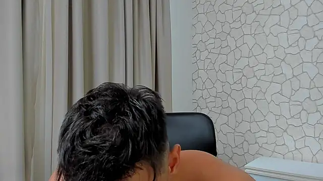 Snapshot of ClintMasters chatting on February 27, 9:43 am ClintMasters online show from February 27, 9:43 am