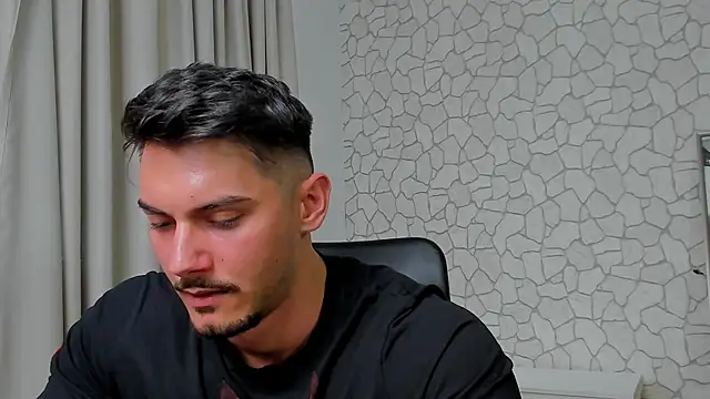 Snapshot of ClintMasters chatting on February 28, 1:03 pm ClintMasters online show from February 28, 1:03 pm