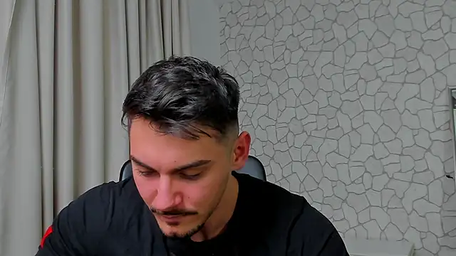 Snapshot of ClintMasters chatting on February 28, 4:10 pm ClintMasters online show from February 28, 4:10 pm