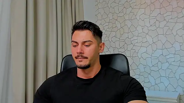 Snapshot of ClintMasters chatting on March 4, 9:40 am ClintMasters online show from March 4, 9:40 am