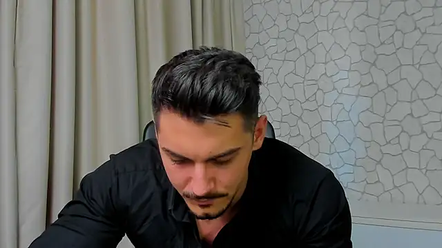 Snapshot of ClintMasters chatting on March 6, 12:52 pm ClintMasters online show from March 6, 12:52 pm