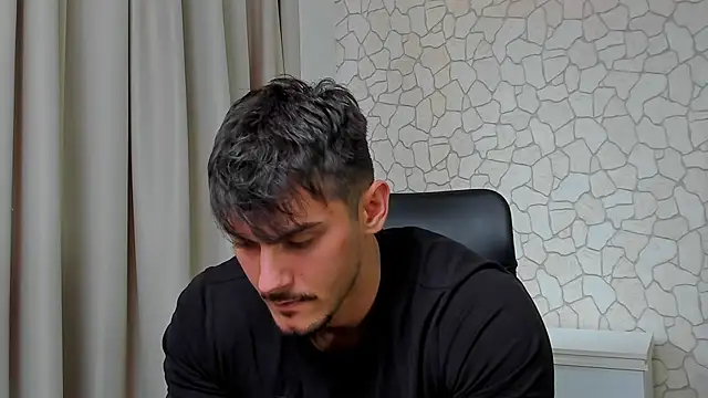 Snapshot of ClintMasters chatting on March 18, 8:47 am ClintMasters online show from March 18, 8:47 am