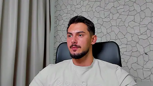 Snapshot of ClintMasters chatting on September 18, 5:09 am ClintMasters online show from September 18, 5:09 am