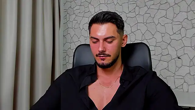 Snapshot of ClintMasters chatting on September 21, 5:42 am ClintMasters online show from September 21, 5:42 am