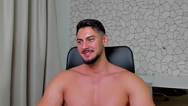 Snapshot of ClintMasters chatting on November 9, 6:01 am ClintMasters online show from November 9, 6:01 am