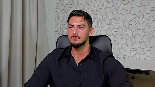 Snapshot of ClintMasters chatting on November 21, 6:56 am ClintMasters online show from November 21, 6:56 am