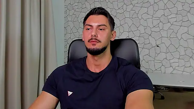 Snapshot of ClintMasters chatting on November 23, 6:57 am ClintMasters online show from November 23, 6:57 am