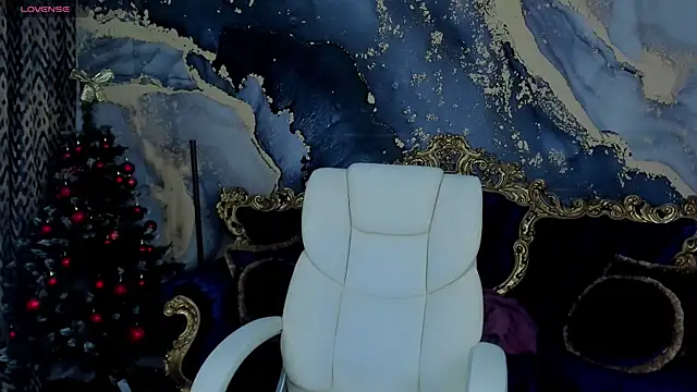 Daphne Moss online show from January 20, 2:03 pm